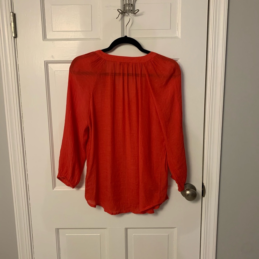 Flowy Blouse - Picture 4 of 4